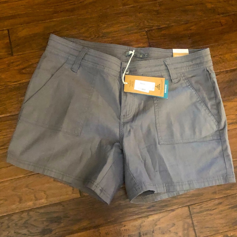 Prana active shorts mid rise 5” inseam